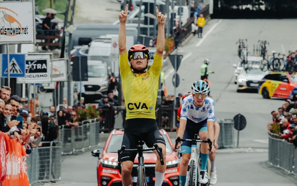 Le ph&eacute;nom&egrave;ne Jarno Widar remporte le Tour du Val d&rsquo;Aoste 2025 apr&egrave;s s&rsquo;en &ecirc;tre adjug&eacute; 3 des 5 &eacute;tapes