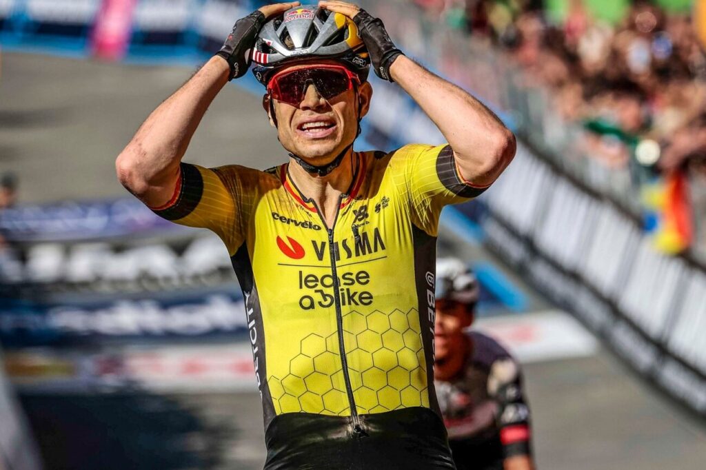 Wout van Aert de retour sur le v&eacute;lo apr&egrave;s son forfait aux Championnats de Belgique 2025