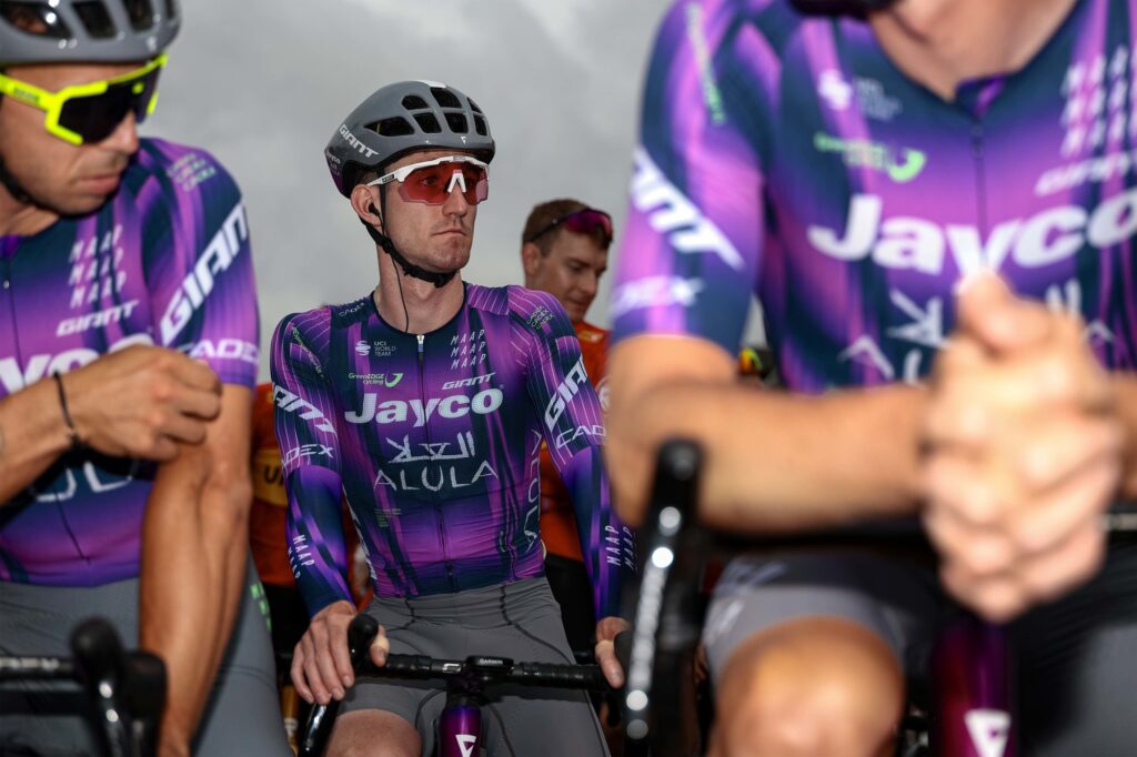 Eddie Dunbar rejoint Q36.5 avec un contrat de deux ans