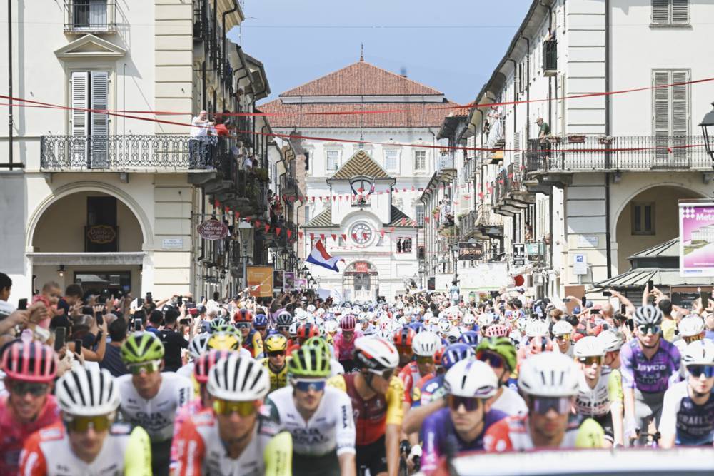 La 3e &eacute;tape de La Vuelta 2025 en d&eacute;tails : le profil, les favoris, le direct