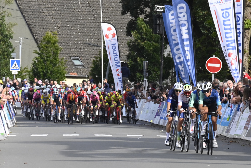Les 25 &eacute;quipes engag&eacute;es au d&eacute;part du Grand Prix de Fourmies 2025