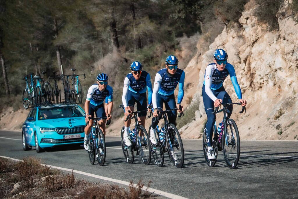 Barcelone claque la porte &agrave; Israel-Premier Tech pour le Tour de France 2026