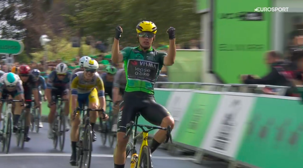 Bis repetita pour Olav Kooij sur la 2e &eacute;tape du Tour de Grande-Bretagne 2025
