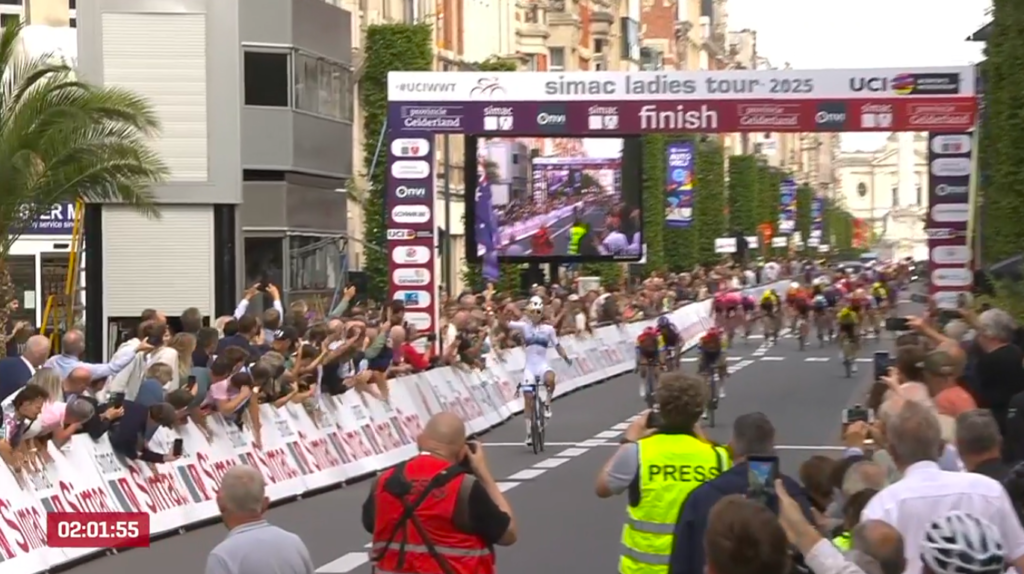Lorena Wiebes remporte la 1e &eacute;tape du Simac Ladies Tour 2025