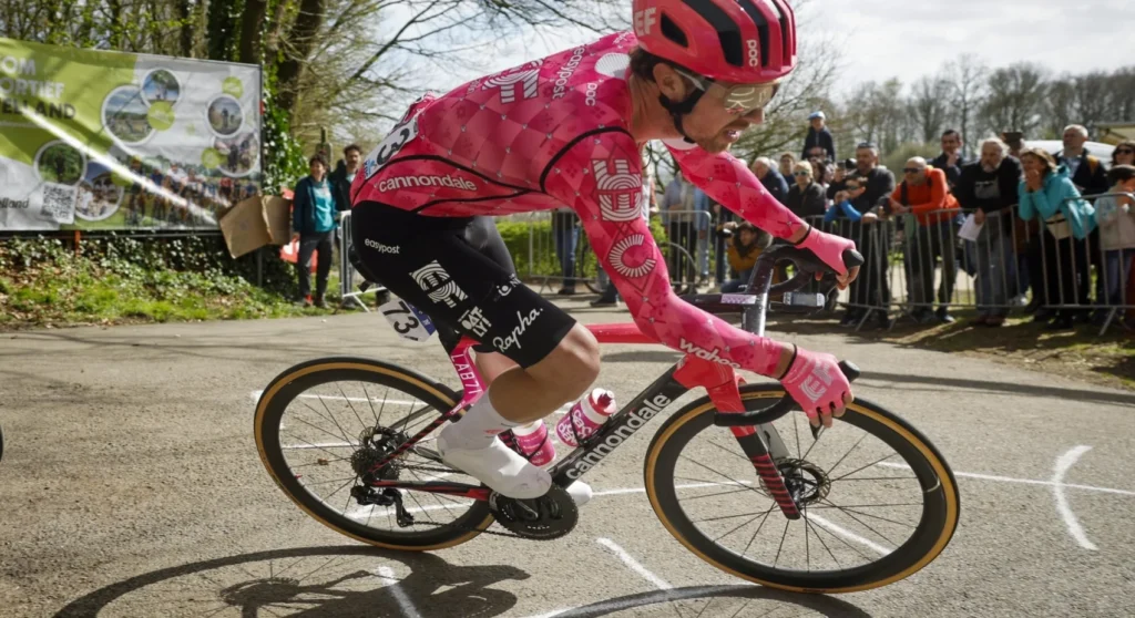 Owain Doull rejoint Visma-Lease a Bike jusqu&rsquo;en 2027