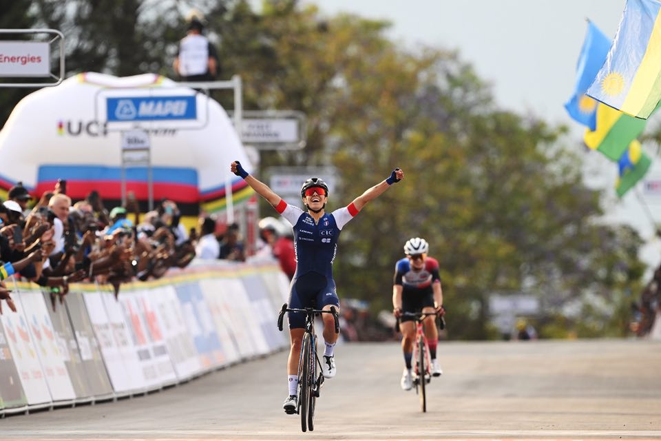 C&eacute;lia Gery titr&eacute;e chez les Espoirs aux Championnats du Monde 2025