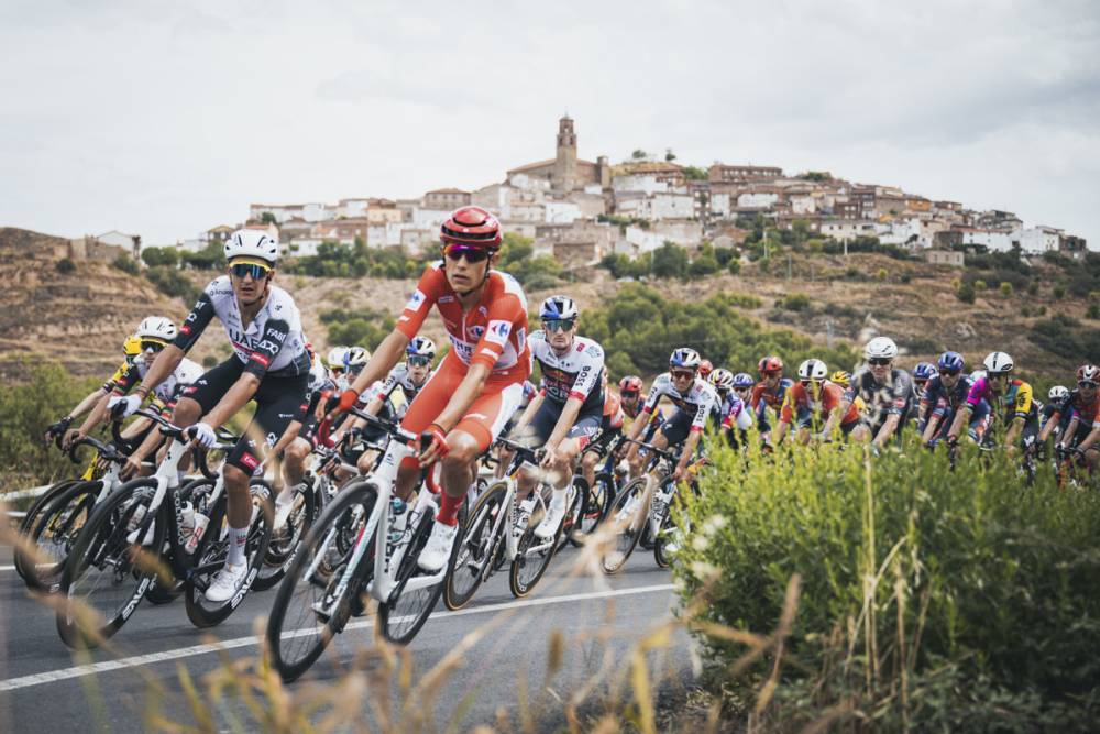 La 10e &eacute;tape de La Vuelta 2025 en d&eacute;tails : le profil, les favoris, le direct
