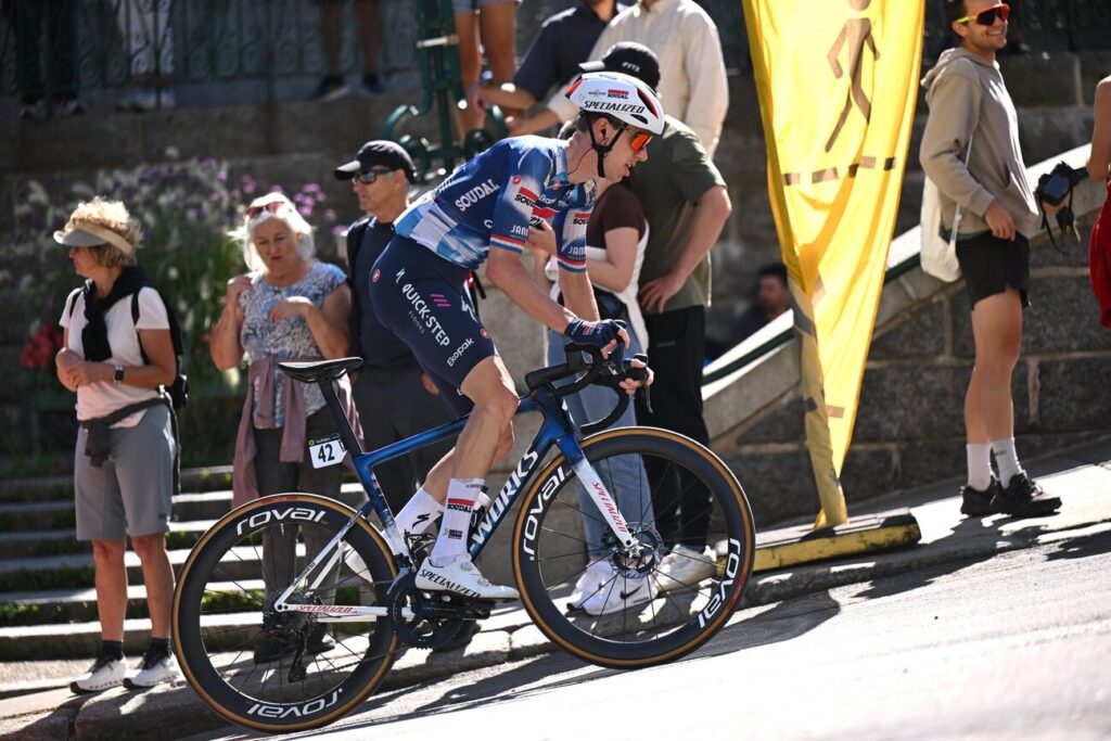 DIRECT : 7 coureurs dont Victor Lafay &agrave; l&rsquo;avant du Grand Prix de Montr&eacute;al 2025