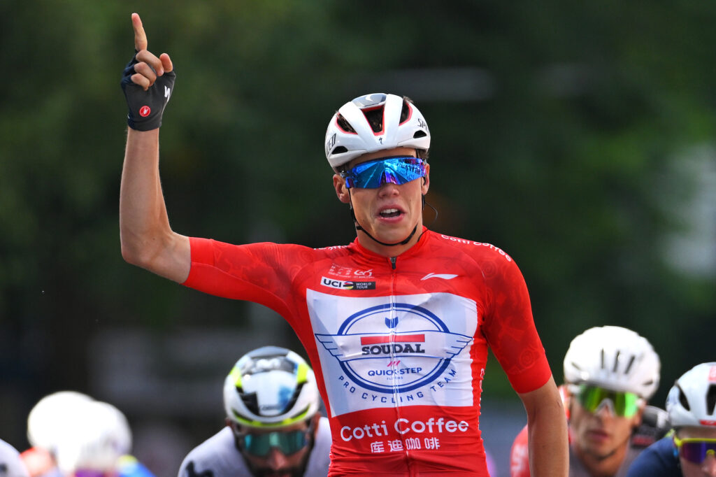 Le hat trick de Paul Magnier sur la 3e &eacute;tape du Tour du Guangxi 2025