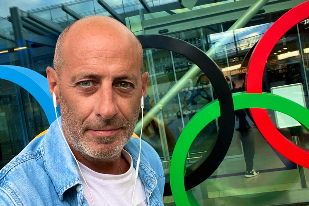 Guillaume Di Grazia, ancien commentateur de cyclisme d&rsquo;Eurosport est d&eacute;c&eacute;d&eacute; &agrave; l&rsquo;&acirc;ge de 52 ans