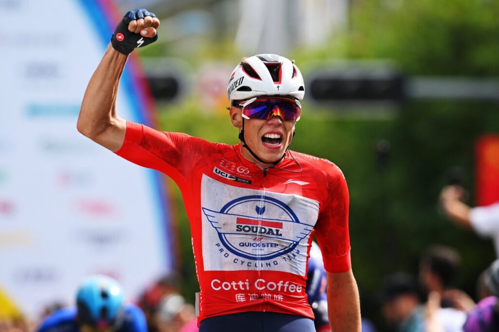 Un insatiable Paul Magnier double la mise et remporte la 2e &eacute;tape du Tour de Guangxi 2025
