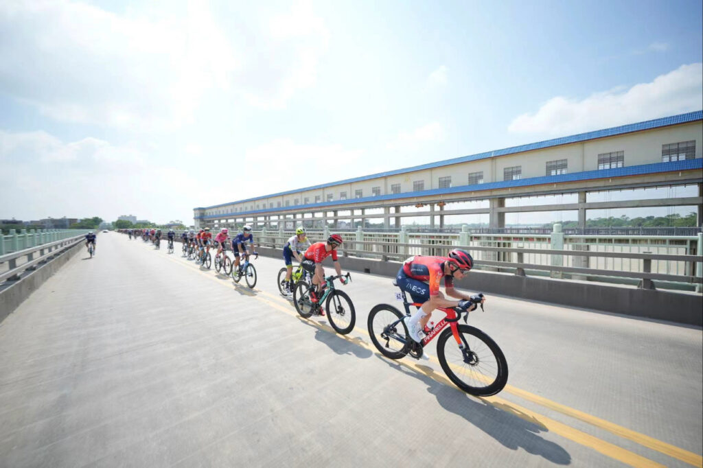 Comment suivre le Tour du Guangxi 2025 en direct &agrave; la TV ? Cha&icirc;nes et horaires