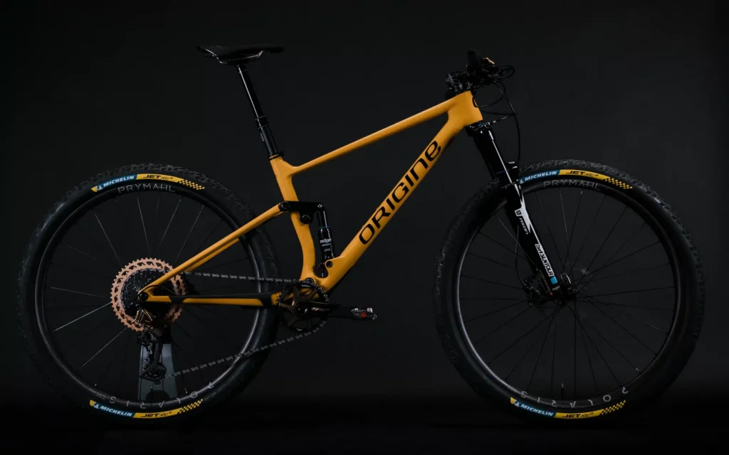 Origine Th&eacute;or&egrave;me FS Team Edition : la performance du XCO &agrave; port&eacute;e de main