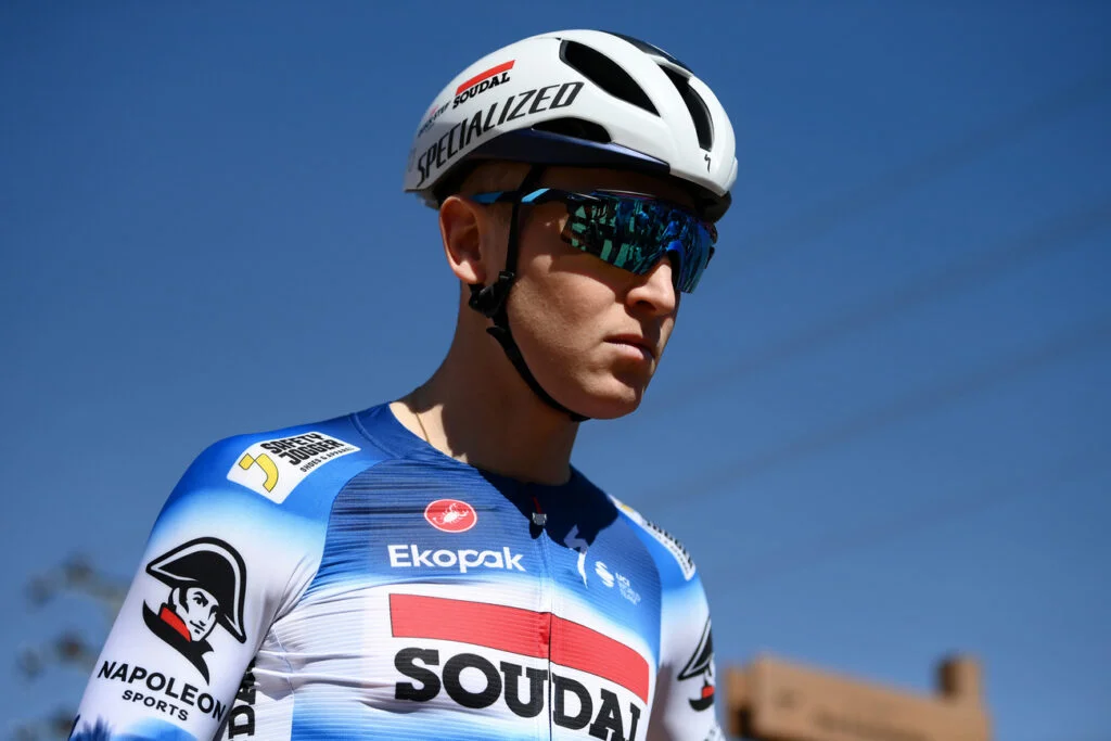 Bless&eacute; au genou, Tim Merlier renonce &agrave; l&rsquo;AlUla Tour 2026