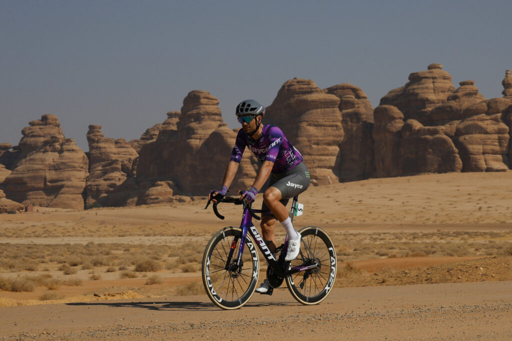 Ackermann, Double et Hatherly, Jayco AlUla sur tous les fronts au d&eacute;part de l&rsquo;AlUla Tour 2026
