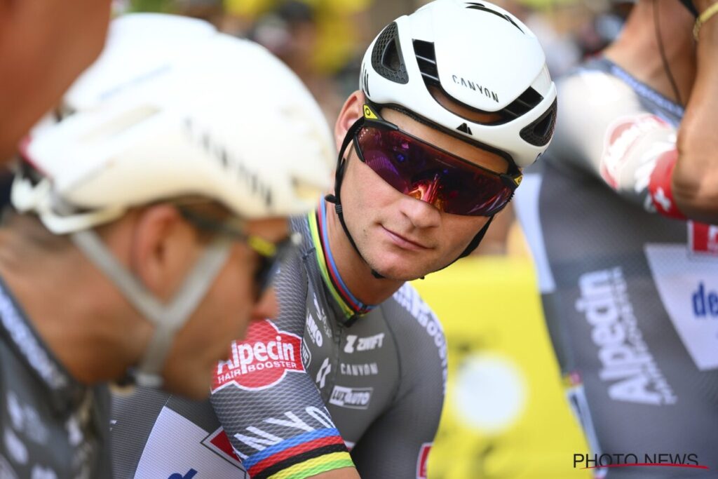 Mathieu van der Poel au d&eacute;part de l&rsquo;Omloop Het Nieuwsblad 2026 ? Qui vivra verra !