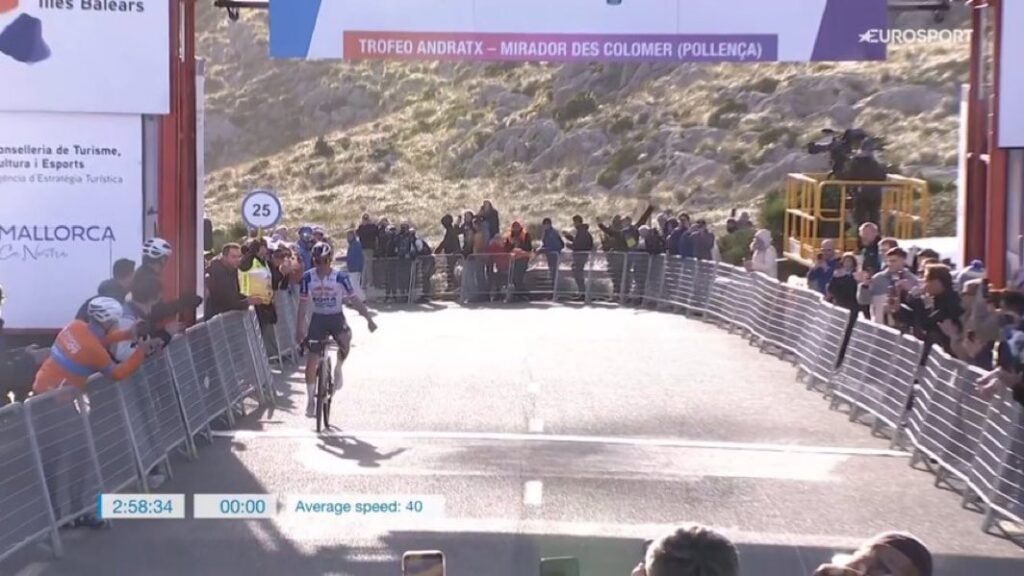 Remco Evenepoel fait carton plein sur le Trofeo Andratx-Pollen&ccedil;a 2026
