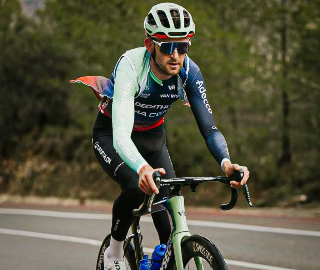 Tiesj Benoot apr&egrave;s son op&eacute;ration : &laquo;&nbsp;4 mois pour &ecirc;tre au niveau&nbsp;&raquo;