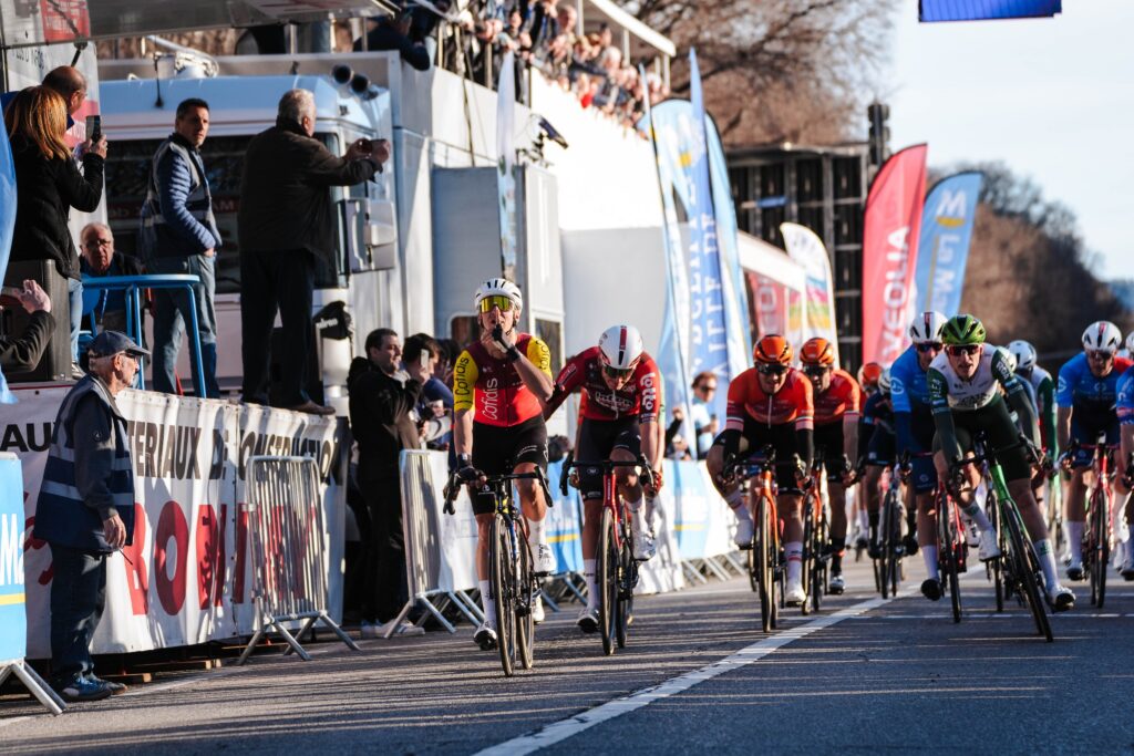 Bryan Coquard le plus rapide sur le Grand Prix La Marseillaise 2026
