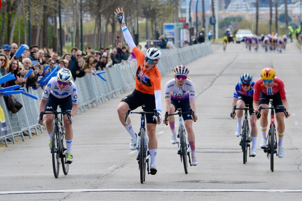 Demi Vollering remporte la Setmana Ciclista Valenciana 2026