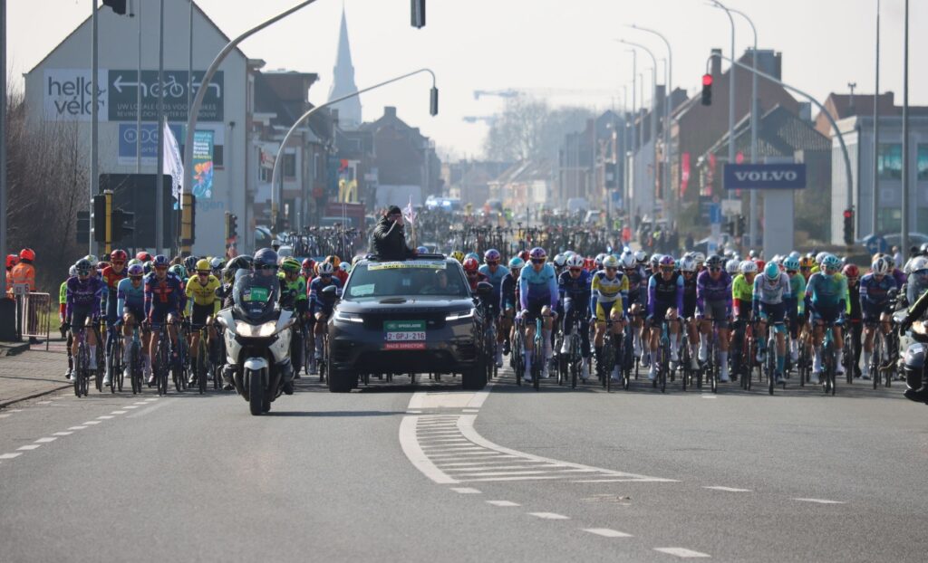 La liste des coureurs engag&eacute;s et des favoris &agrave; Kuurne-Bruxelles-Kuurne 2026