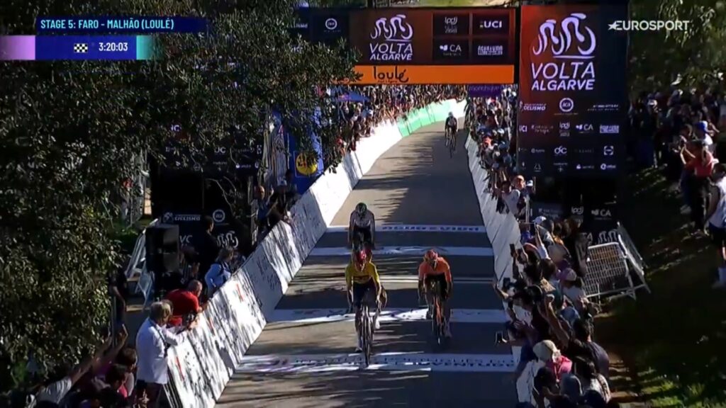 Juan Ayuso conclut en beaut&eacute; sur la 5e &eacute;tape du Tour d&rsquo;Algarve 2026