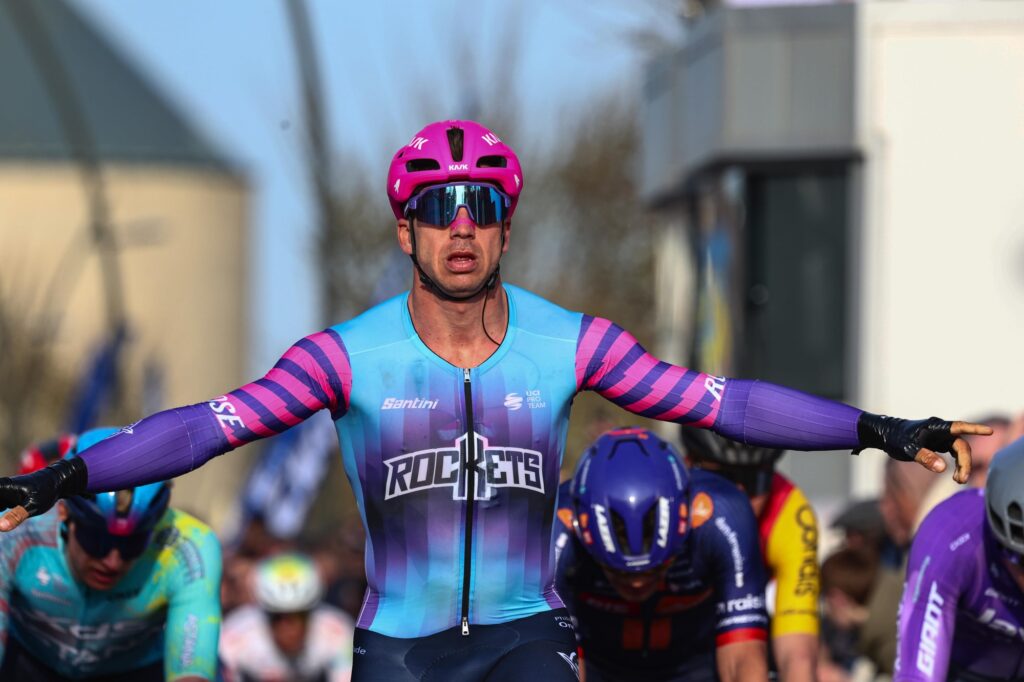 Dylan Groenewegen le plus rapide sur la Bredene Koksijde Classic 2026