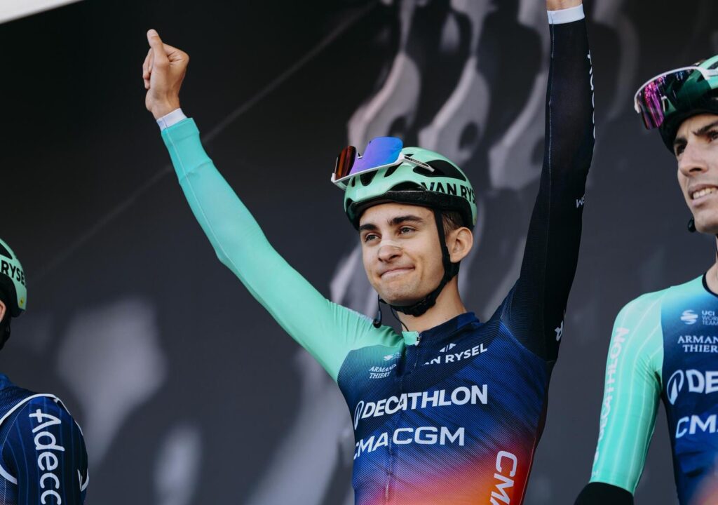 Le classement complet de la Fl&egrave;che Wallonne 2026 : Paul Seixas dompte le Mur de Huy