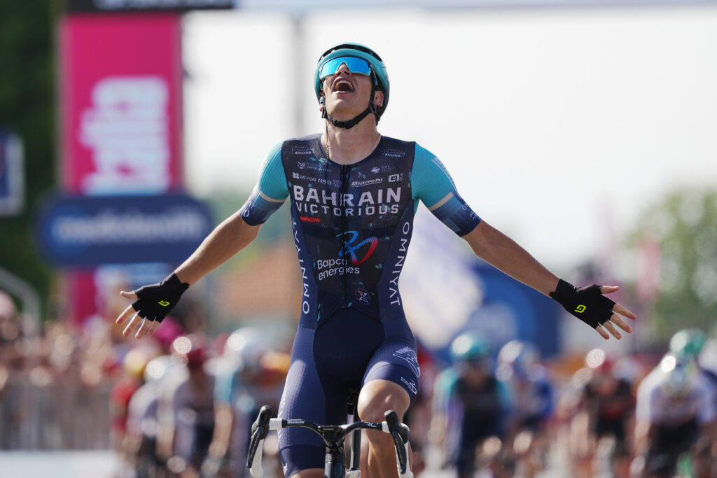 Alec Segaert pi&egrave;ge les sprinteurs sur la 12e &eacute;tape du Giro 2026
