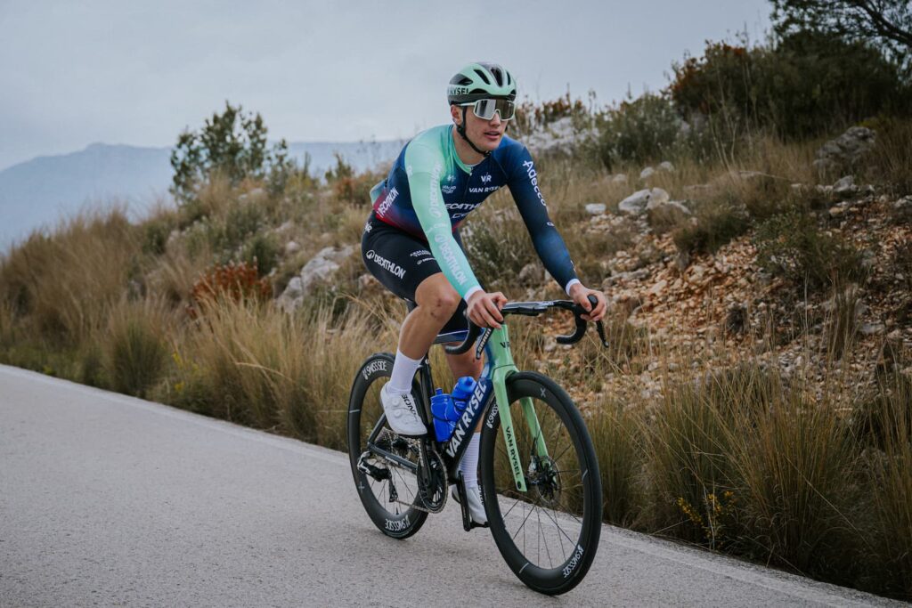 Olav Kooij de retour &agrave; la comp&eacute;tition sur les Boucles de la Mayenne 2026