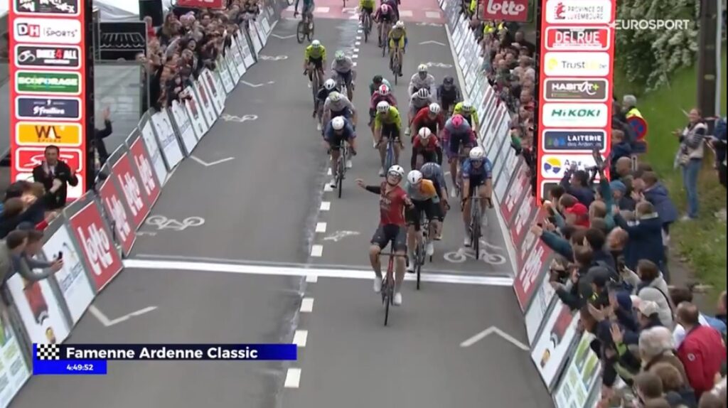 Arnaud De Lie d&eacute;bloque son compteur sur la Famenne Ardenne Classic 2026