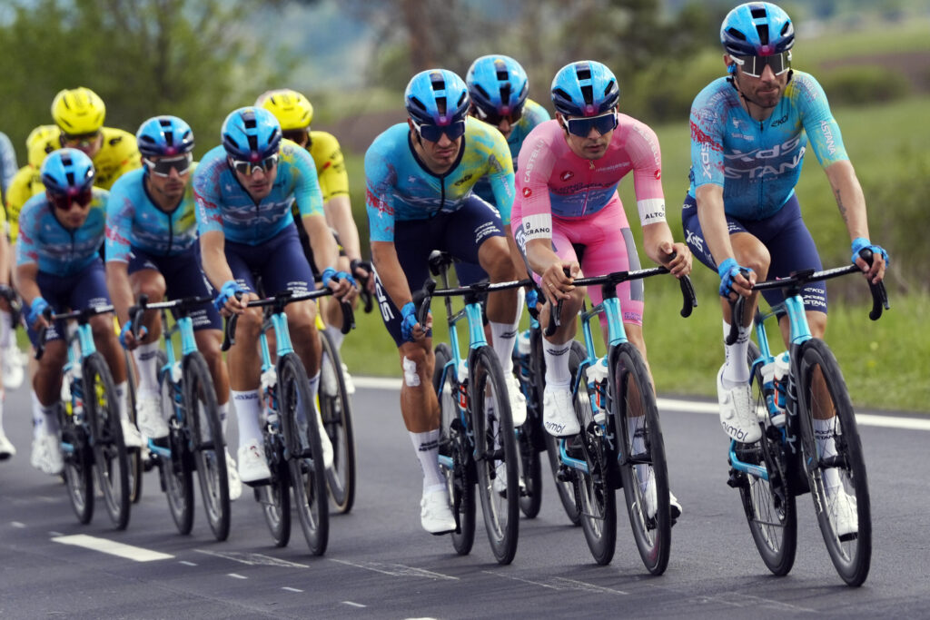 Giro 2026 : Le classement g&eacute;n&eacute;ral du Tour d&rsquo;Italie apr&egrave;s la 3e &eacute;tape