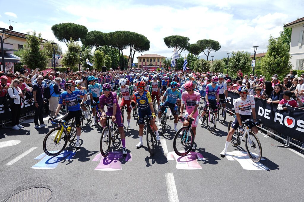La 12e &eacute;tape du Giro 2026 en d&eacute;tails : le parcours, les favoris, le direct