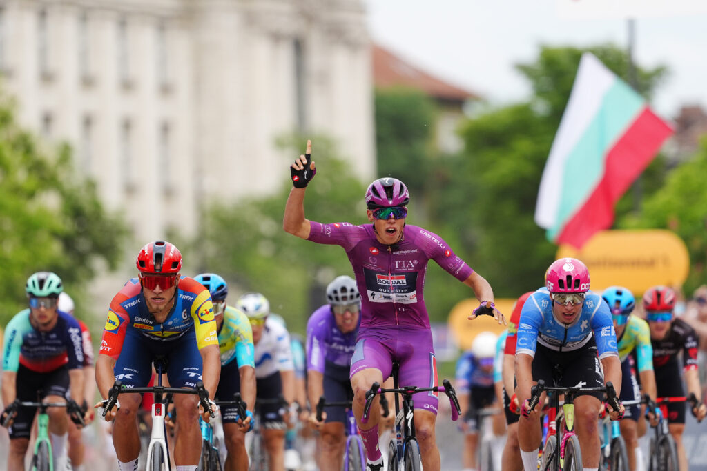 Paul Magnier double la mise sur la 3e &eacute;tape du Giro 2026