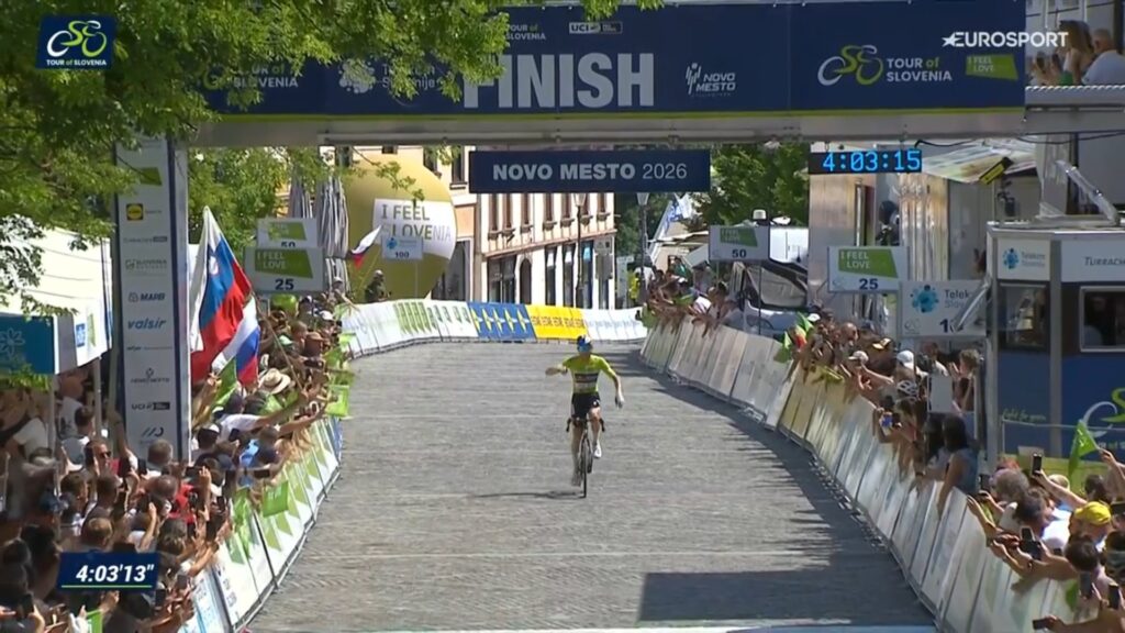 Florian Lipowitz assoit sa domination sur la 5e &eacute;tape du Tour de Slov&eacute;nie 2026