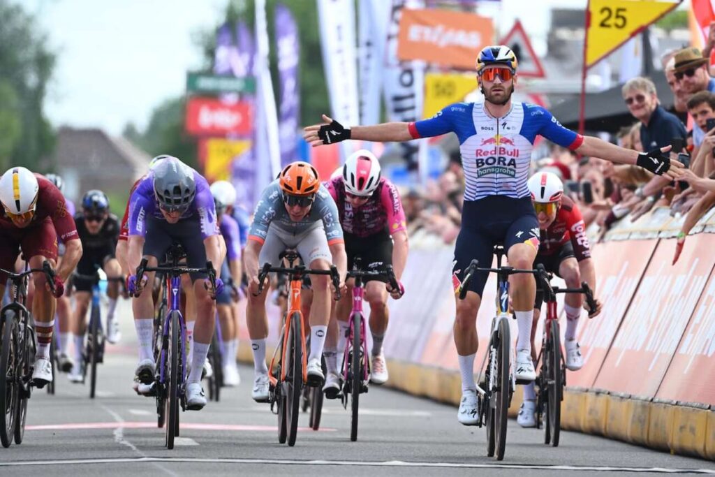 Jordi Meeus s&rsquo;offre la 1e &eacute;tape du Tour de Wallonie 2026